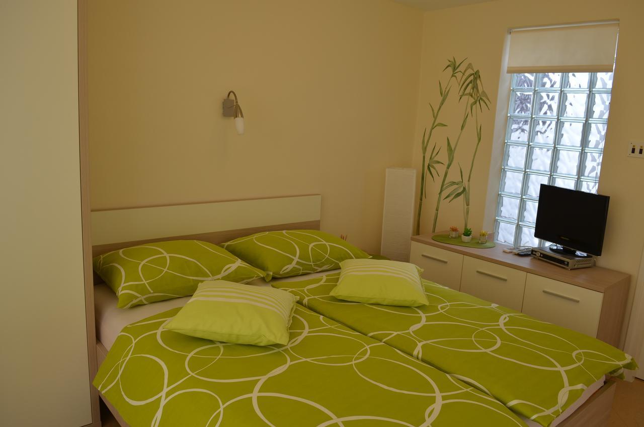 Apartments Mihalic I Baška Εξωτερικό φωτογραφία